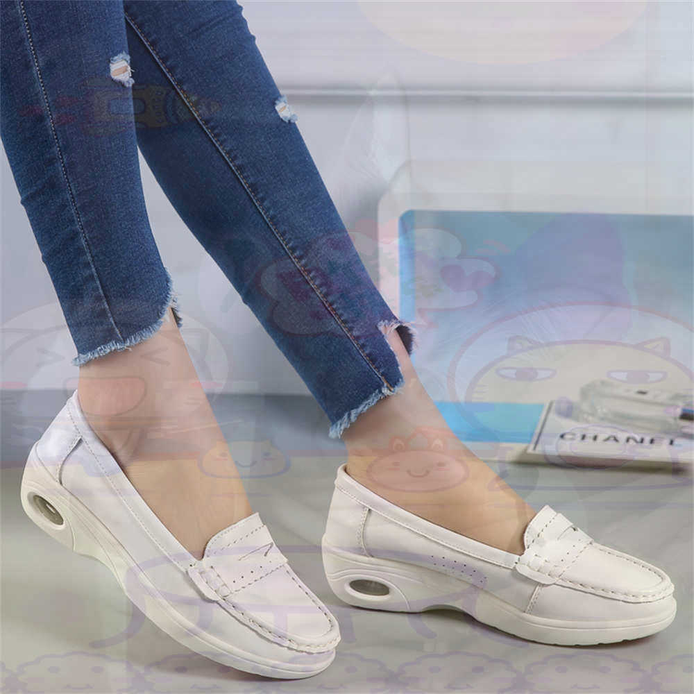 소프트 슬립 온 여성 대형 신발 워킹 테니스 스케이트  - Women Formal Upper Wear 리뷰 및 가격